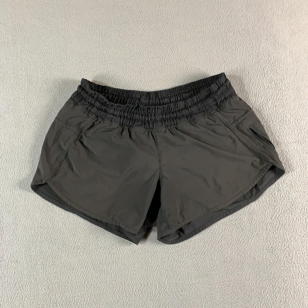 Lululemon Shorts Womens 6 Gray Running Lined 3 Inseam Zip Pocket Quick Dry